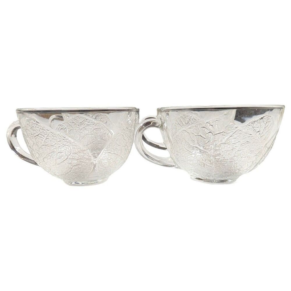 Arcoroc Aspen Punch Cups Set of 4 Clear Pressed Glass France Leaf 2 3/8"